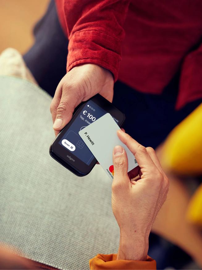 Pagamento con carta di credito tramite POS mobile