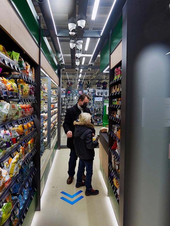 How Żabka is redefining convenience with autonomous stores